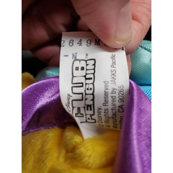 Disney Club Penguin Swimmer 8 Inch Plush - Yellow Penguin with goggles - Picture 7 of 8